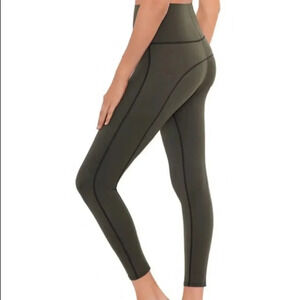 New MiracleSuit Tummy Control Leggings